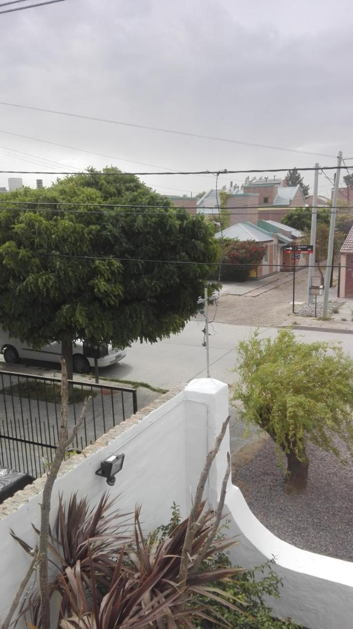 Villa Tehuelches Familiar à Puerto Madryn Extérieur photo